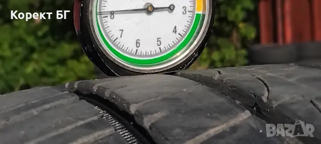 Гуми 235 55 17 Момо Momo 4 броя. Нов внос. Не са нови!, снимка 3 - Гуми и джанти - 50267710