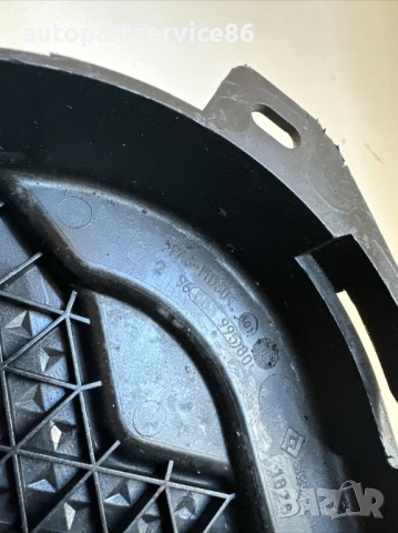 Капак на ангренажен ремък за Volvo C70 Convertible 2.0D (2008) 9655399580, снимка 2 - Части - 54156893