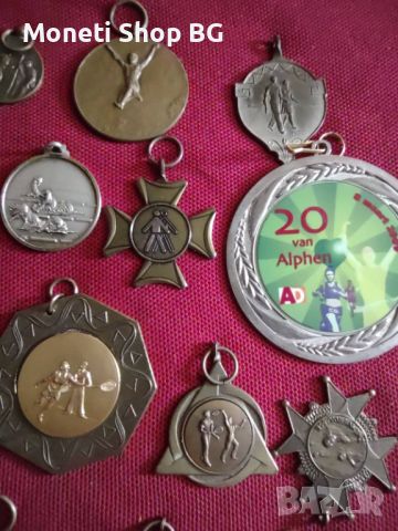 Международни спортни медали и отличия , снимка 4 - Колекции - 46443107