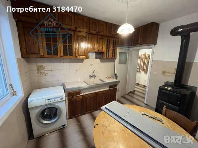 🏡 Продава се 4-стаен тухлен апартамент в гр. Велики Преслав  , снимка 8 - Апартаменти - 53762993