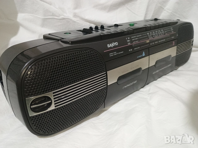 Радиокасетофон SANYO MW 717 AM/FM Stereo Boombox