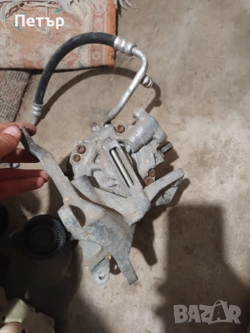 Компресор от климатик на субару форестер 2.5хт, снимка 4 - Части - 51712308