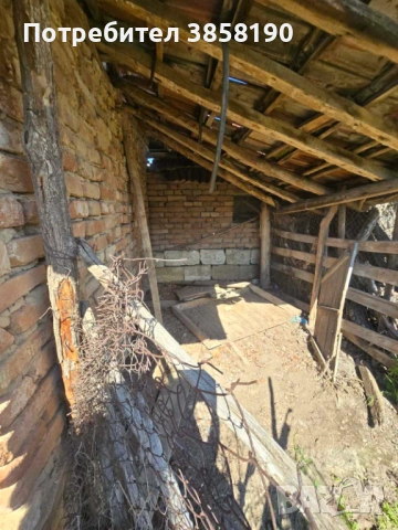 Продава се имот в с. Староселци, обл. Плевен – 1 декар двор, две къщи, лятна кухня, снимка 16 - Къщи - 54123160