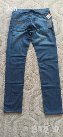 Нов дънки Tiffosi, р-р 38 (W30/L32), снимка 3 - Дънки - 52505593