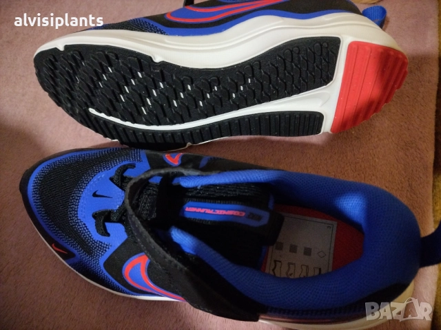 Детски маратонки Nike 34 номер чисто нови , снимка 4 - Детски маратонки - 52996279