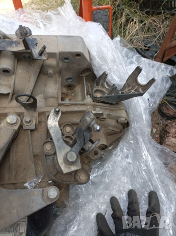 Скоростна Кутия Дачия Докер JR5 361 1,6 16в, снимка 4 - Части - 51965229