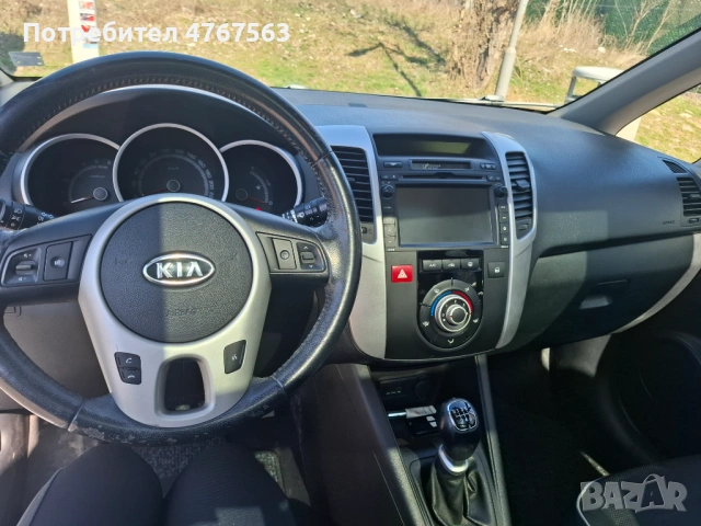 Киа Венга / 1,6D / 2012г., снимка 4 - Автомобили и джипове - 53859470