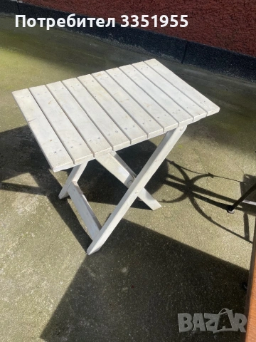 Сгъваеми дървени помощни маси и плотове