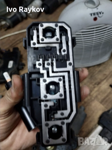 Контакти за задни светлини BL3158B 32841116 , AUDI A6 C5/4B