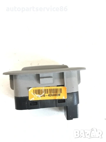 Бутон за повдигане на задно дясно стъкло за KIA Carnival (2006–2011) 93590-4D600, снимка 3 - Части - 53204516