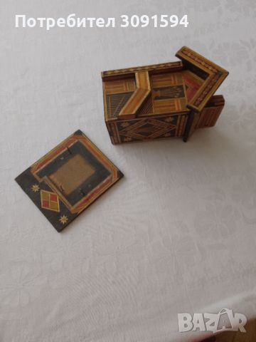  Стара касичка с Интарзия, снимка 4 - Антикварни и старинни предмети - 45295226