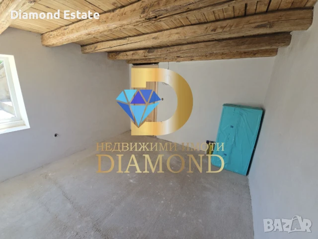 Реновирана двуетажна къща в село Добрич, общ. Димитровград, снимка 7 - Къщи - 51017385