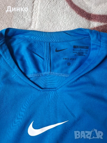 Тениски с дълъг ръкав Найк!И двете за 10 евро!, снимка 7 - Спортни дрехи, екипи - 54016836