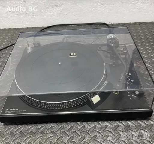 Technics SL-2000, снимка 1 - Грамофони - 47154381