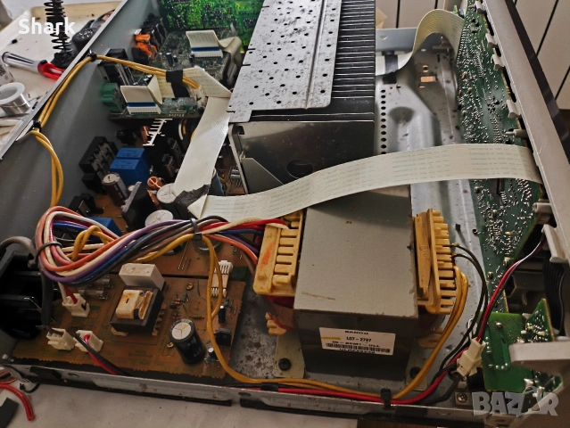 Усилвател Kenwood KRF-V 5030 D 5х80W, снимка 4 - Ресийвъри, усилватели, смесителни пултове - 53925778