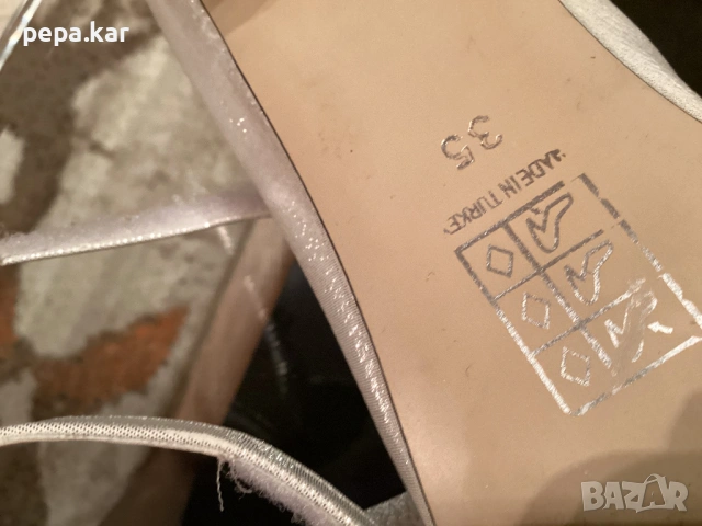 Бели блестящи обувки с панделка и токче №35, снимка 5 - Детски обувки - 53596925