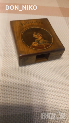 Дървена Кутийка за джобен часовник