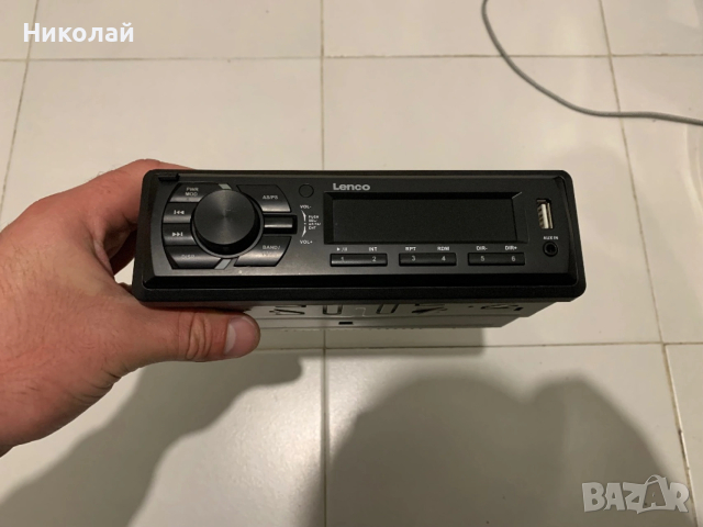 Авто радио с USB, снимка 3 - Аксесоари и консумативи - 53898095