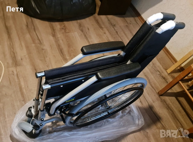 Инвалидна Количка Vitea Care, снимка 3 - Инвалидни колички - 53226731