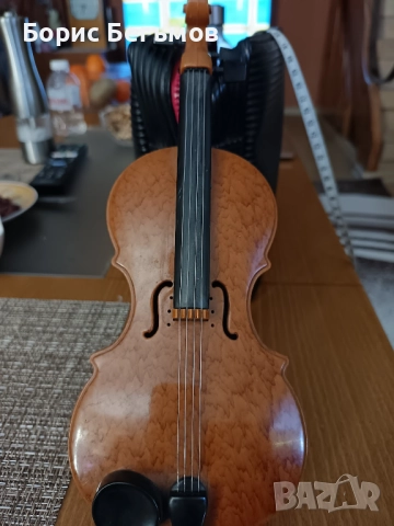 Малка пластмасова играчка цигулка , снимка 8 - Колекции - 52204272