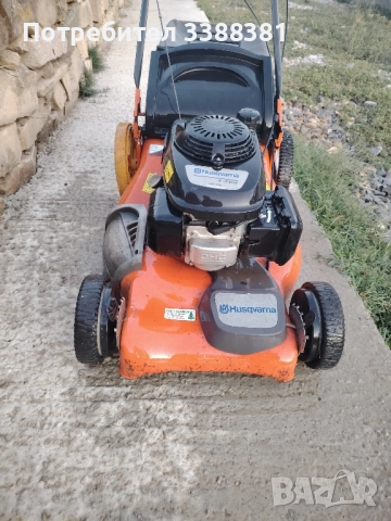 бензинова косачка самоходна HUSQVARNA , снимка 4 - Градинска техника - 51527034