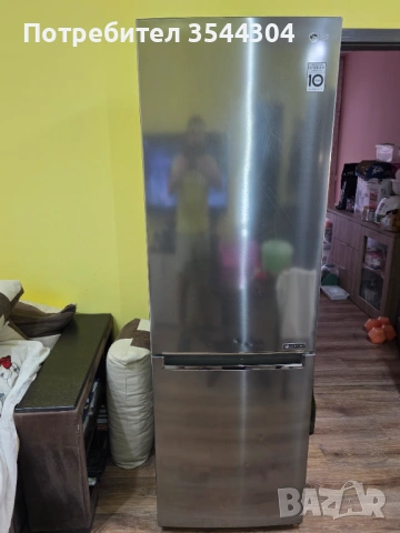 Хладилник с долна камера, снимка 4 - Хладилници - 53234404