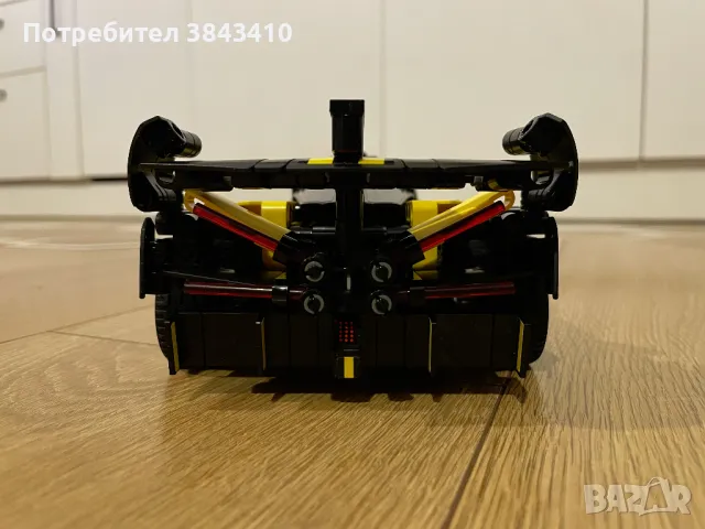 Lego Technic 42151 Болид Bugatti, снимка 6 - Конструктори - 48578081