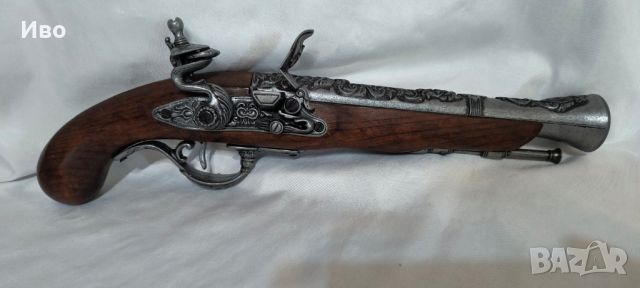 Кремъчен пистолет за украса и декорация , снимка 1 - Колекции - 46114837