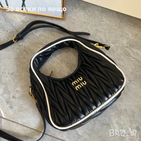 Miu Miu Дамска Черна Кожена Чанта С Кутия И Торбичка На Марката Миу Миу Код 66Btq2, снимка 4 - Чанти - 53753503