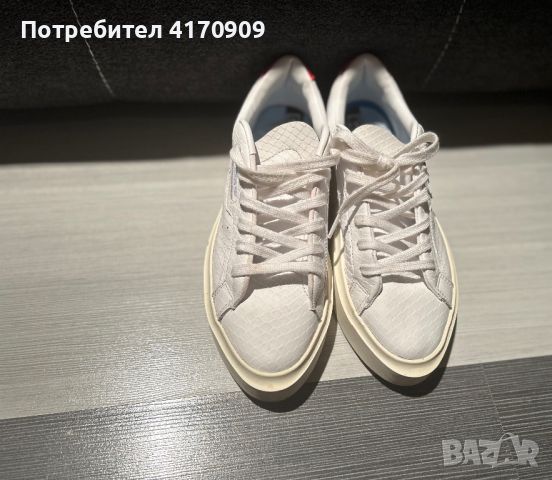 Дамски бели кецове Adidas, снимка 2 - Кецове - 46647773