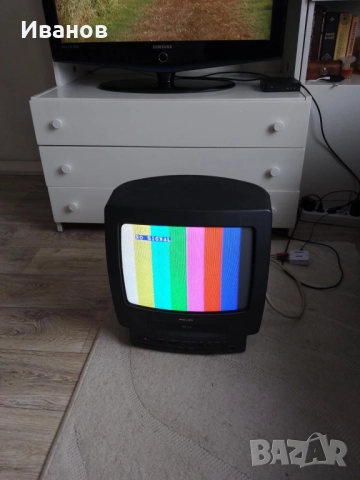 Телевизор с видео, снимка 2 - Други ценни предмети - 52013461