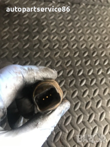 Горивна рейка с датчик за Peugeot Berlingo, Partner 1.6 HDI (2007) 9654592680 , снимка 3 - Части - 53835124