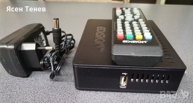 Сателитен приемник Edision proton LED, снимка 3 - Приемници и антени - 53482927