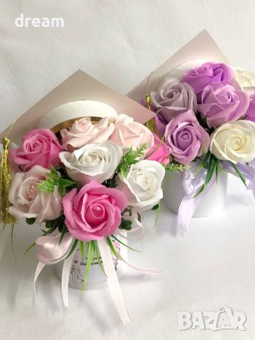 Тематични букети за абитуриенти или абсулвенти от сапунени рози, снимка 8 - Подаръци за жени - 45223468
