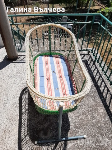 Винтидж детско креватче - люлка, със дюшек, снимка 2 - Бебешки легла и матраци - 51146114