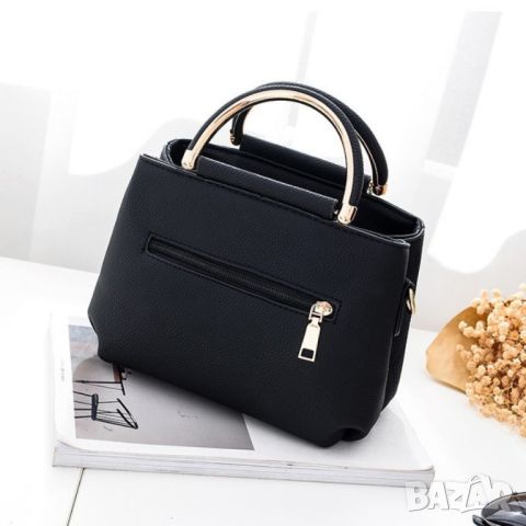 Малка дамска чанта Cropp, снимка 10 - Чанти - 45350622