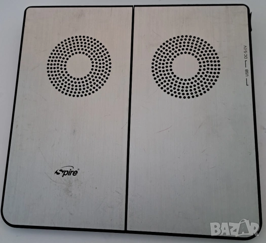 Поставка - стойка за лаптоп от 15 до 22 инча, с вентилатор