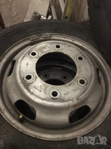 6 броя BARUM SnoVanis 3 195/75 R16C 107/105R DOT2422 с джанти за Renault Master двойна гума