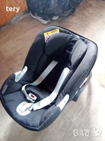 Продавам детско столче за кола кожа Варна 