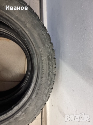 Зимни гуми 205/55/16, снимка 4 - Гуми и джанти - 52672343