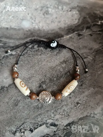 Гривни на конец.Гривни с талисмани за късмет. Йога гривни., снимка 11 - Гривни - 48518821