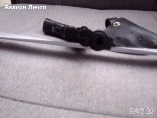 Нов револвер-запалка ЗАПАЗЕНА, снимка 5 - Антикварни и старинни предмети - 46448297