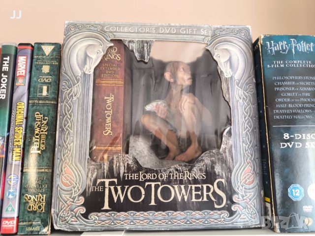 The Lord of the Rings the Two Towers Collector's DVD Gift Set Extended DVD edition, снимка 1 - DVD филми - 46226909