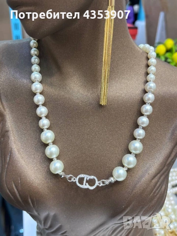 LOUIS VUITTON колие с перли, снимка 16 - Колиета, медальони, синджири - 53368307