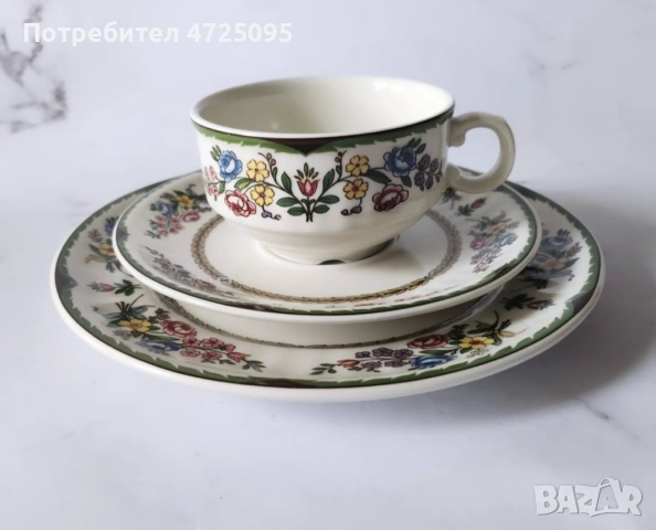 Троен порцеланов сет