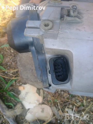 Ляв фар Volkswagen New Beetle, снимка 2 - Части - 51138982