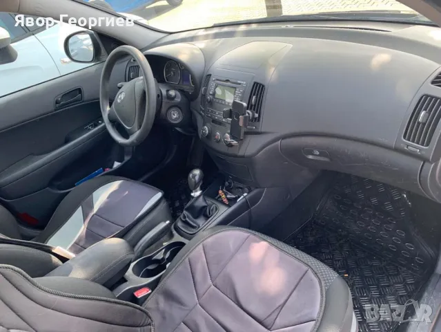 Хюндай И-30 Комби, снимка 2 - Автомобили и джипове - 49969125