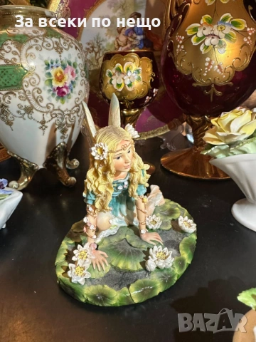 The Leonardo Collection by Christine Haworth "Among the Waterlilies" - “Феята на лилиите” Код P2005, снимка 4 - Декорация за дома - 53936260