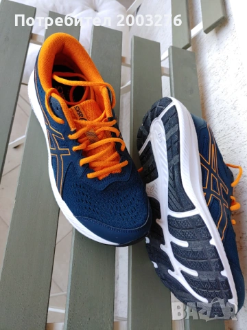 Asics Gel Contend 8 42.5, снимка 2 - Маратонки - 54246327