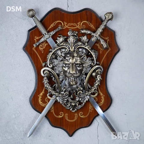 Ново Пано за стена с Меч и Лъв - Декорацияс Мечове 35см